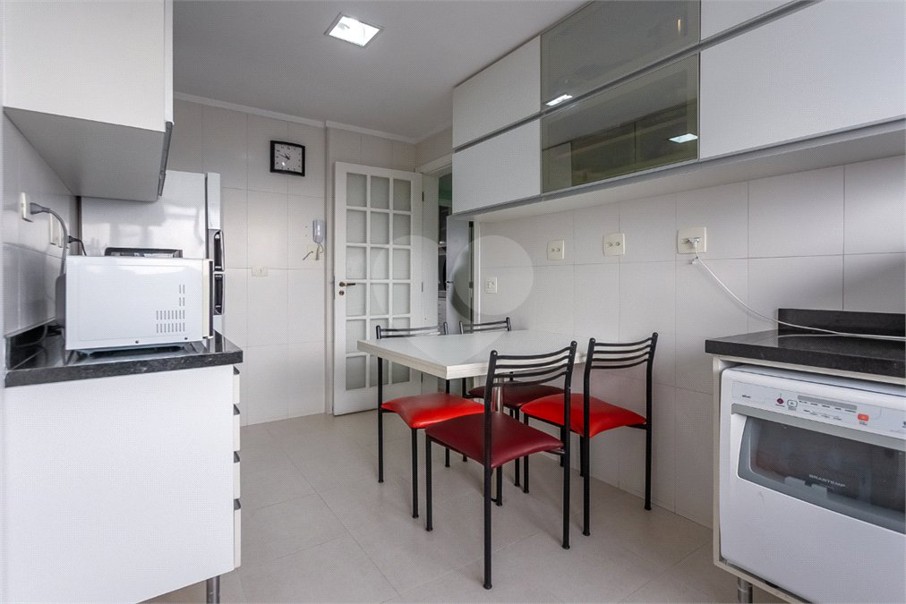 Apartamento à venda com 3 suítes em Vila Mascote, São Paulo, SP