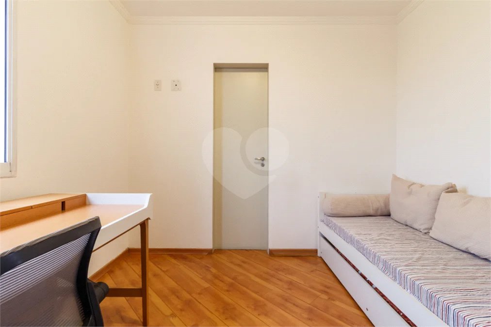 Vila Clementino - Apartamento na Rua Loefgren | 80 m² | 3 Dormitórios | 1 Suíte | 2 Vagas | Último Andar