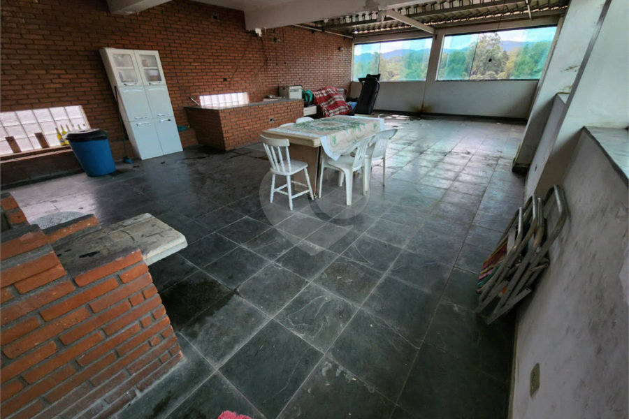 Sobrado, a venda, com 3 suítes, 7 vagas de garagem e salão de festas - Vila Aurora / SP