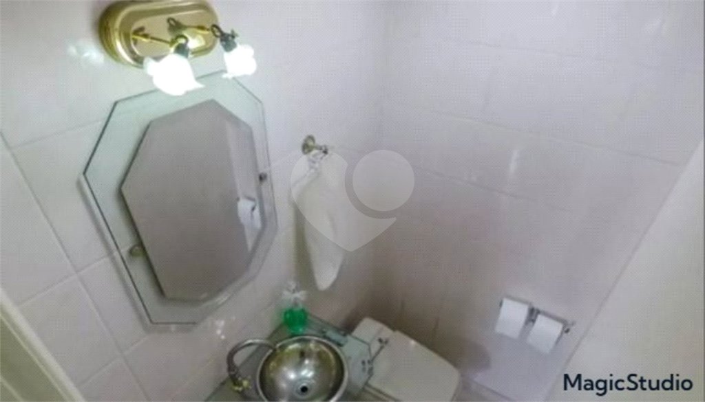 Apartamento com 187m² , 4 dormitórios , sendo 1 suíte , 3 vagas , para locação na Vila Mariana.