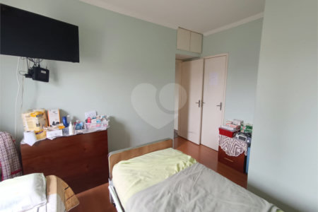 Apartamento à venda no Cambuci com 100m2