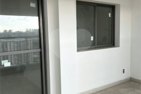 Apartamento com 95m² , 3 dormitórios , 2 vagas , à venda na Vila Prudente.