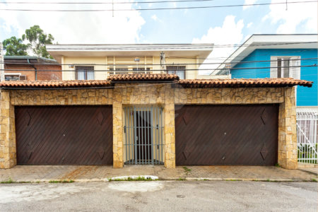 Sobrado à venda com 4 quartos, sendo 1 suíte, em Jardim Prudência, São Paulo, SP