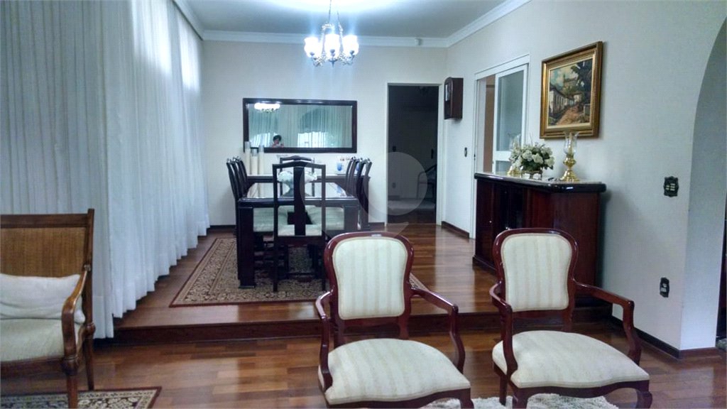Imóvel para venda ou locação na região Central .