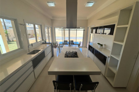 Casa á venda condomínio Damha I