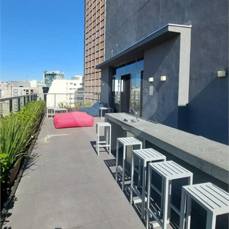 Studio com 27,61 m² a venda na Consolação com sacada