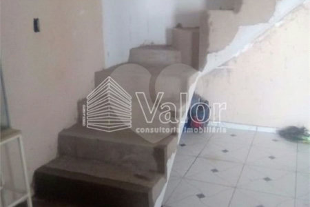 Venda-se sobrado Prolongamento Jardim das Torres