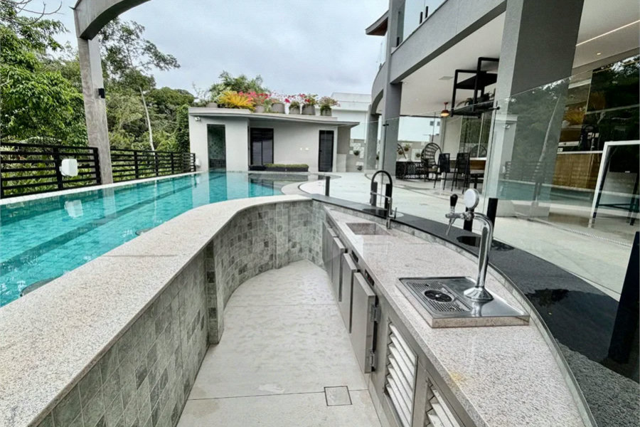 Casa à venda com 10 suítes em Riviera de São Lourenço, Bertioga, SP