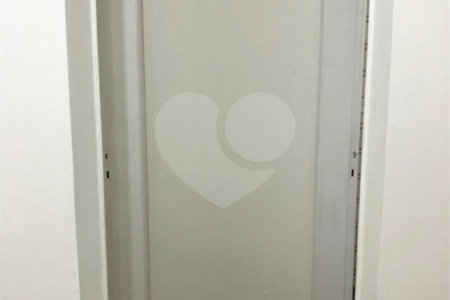 APARTAMENTO 1 DORMITÓRIO À VENDA NA LIBERDADE VENDER