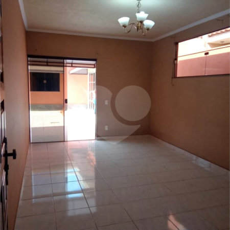 Excelente casa para locação no Jd Beatriz