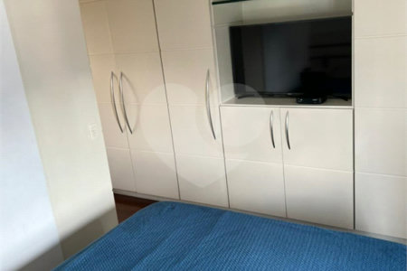 Apartamento à venda com 2 suítes em Campo Belo, São Paulo, SP