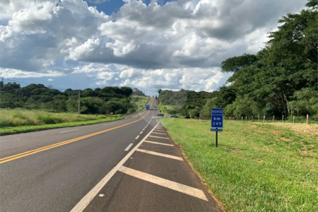 Área de terra no distrito de Água vermelha/SP