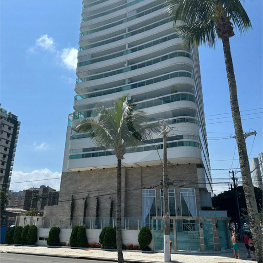 Apartamento à venda com 3 quartos, sendo 1 suíte, em Canto do Forte, Praia Grande, SP