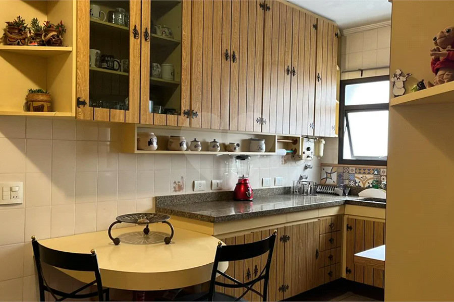 Apartamento à venda com 3 quartos, sendo 2 suítes, em Perdizes, São Paulo, SP