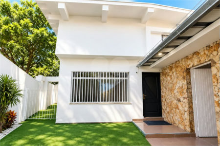 Casa á venda com 253 m² - Jardim da Saúde