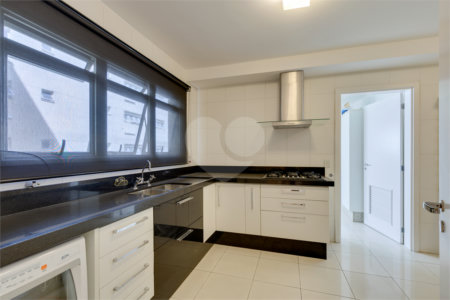 Apartamento para alugar com 4 suítes em Alto da Boa Vista, São Paulo, SP