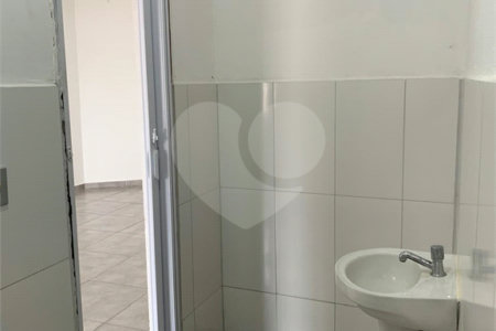 Sala Comercial de 40m² no Alvinópolis - Sobreloja