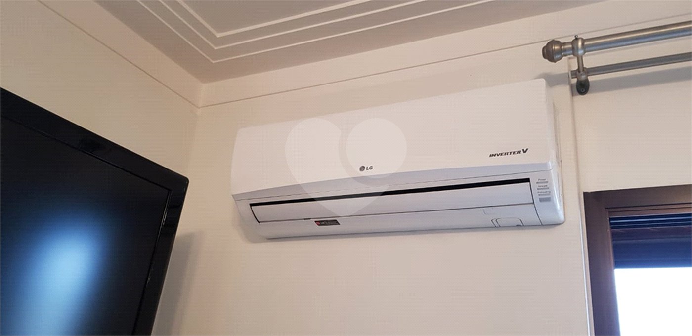 APARTAMENTO DE FINO TRATO - UM POR ANDAR NA MOOCA BELO