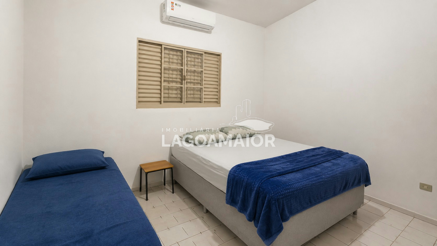 Casa à venda com 4 quartos em Nossa Senhora Aparecida, Três Lagoas - MS