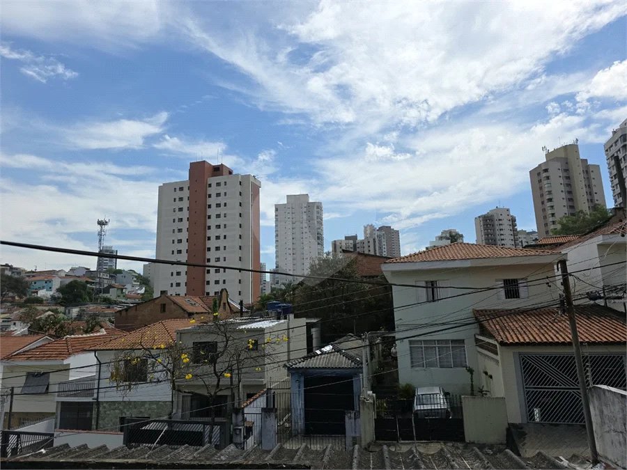 SANTANA - CASA COM 2 MORADIAS - 10m DE FRENTE - 3 VAGAS