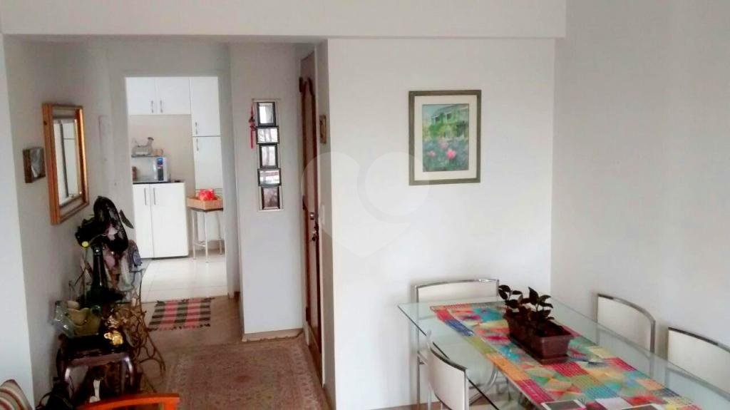 Belo Apartamento a Venda na Agua Rasa