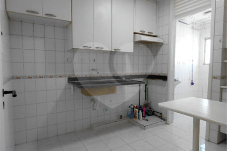 Apartamento á venda - Vila Santa Catarina