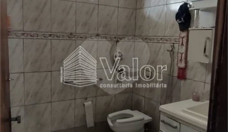 Casa à venda com 5 quartos em Vila Prado, São Carlos, SP