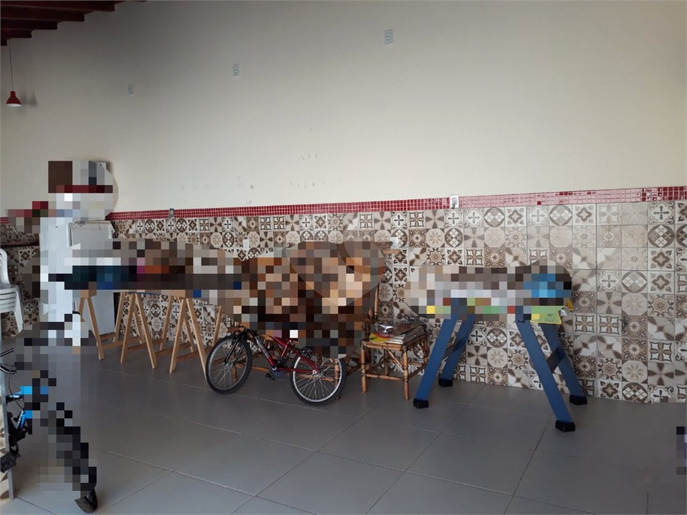 SOBRADO RESIDENCIAL EM EXCELENTE LOCALIZAÇÃO