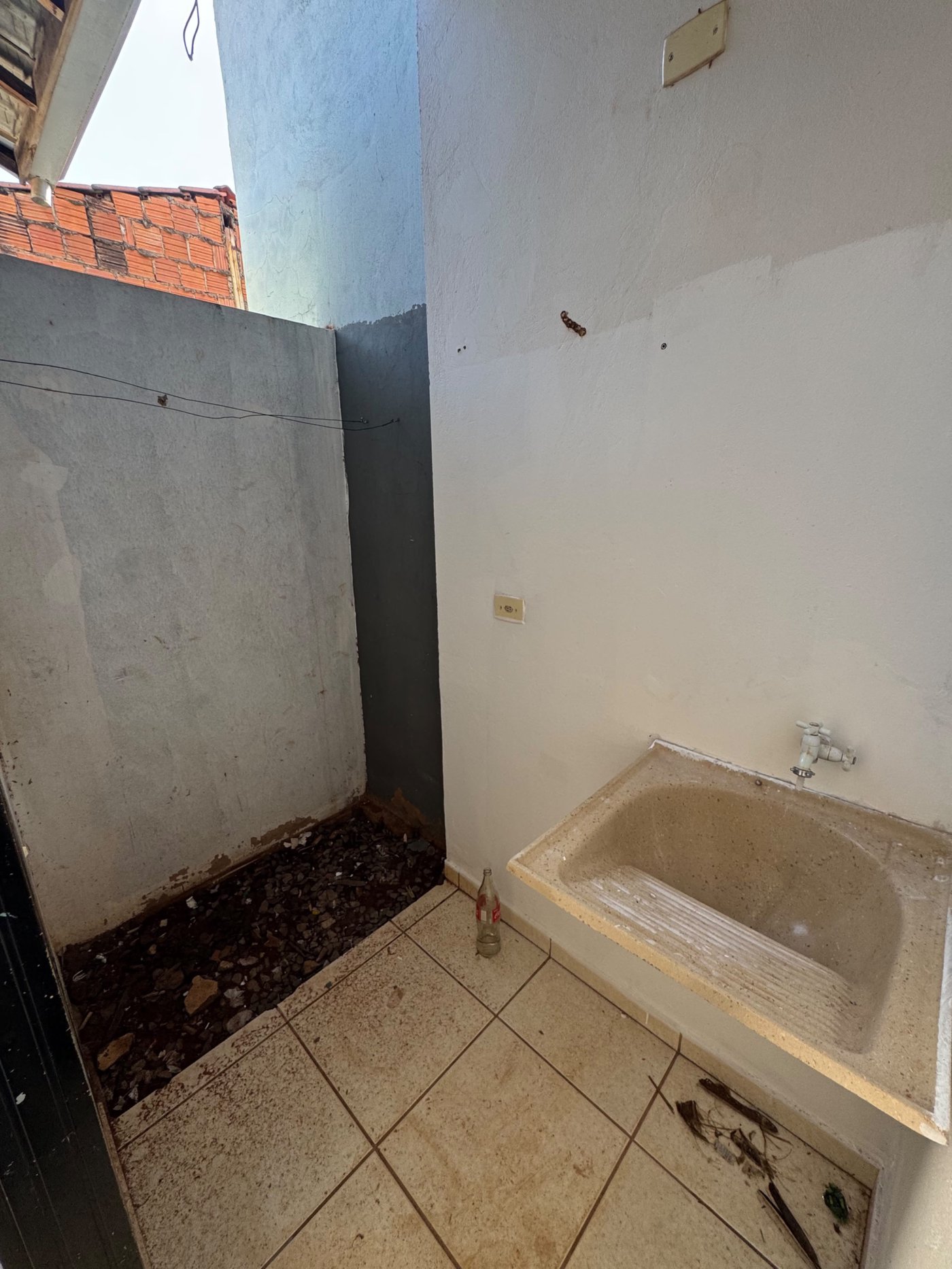 Kitnet para alugar com 1 quarto em Jardim Planalto, Três Lagoas, MS