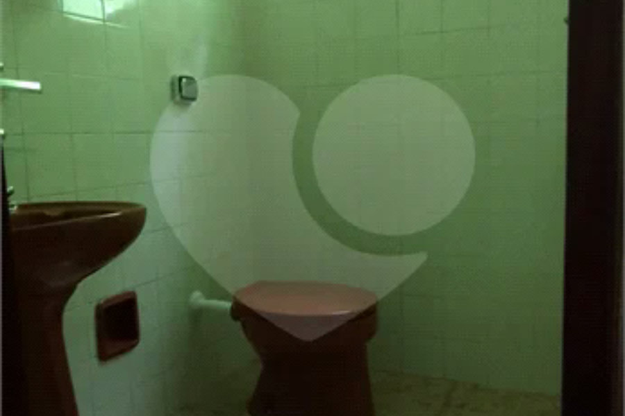 Sobrado à venda com 2 quartos em Jardim Itacolomi, São Paulo, SP