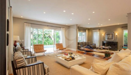 Casa à venda com 4 suítes em Jardim Morumbi, São Paulo, SP