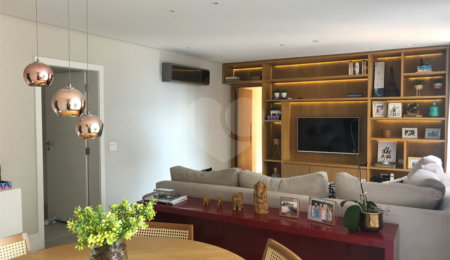 Apartamento à venda com 3 quartos, sendo 1 suíte,  em Jardim Paulista, São Paulo, SP