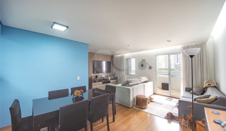 Apartamento à venda com 3 quartos, sendo 1 suíte,  em Vila Gumercindo, São Paulo, SP