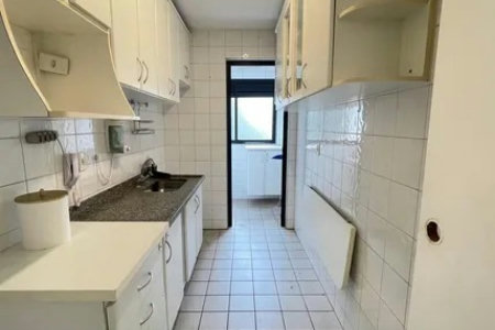 Apartamento à venda com 3 quartos, sendo 1 suíte, 2 vagas no Jardim Ester