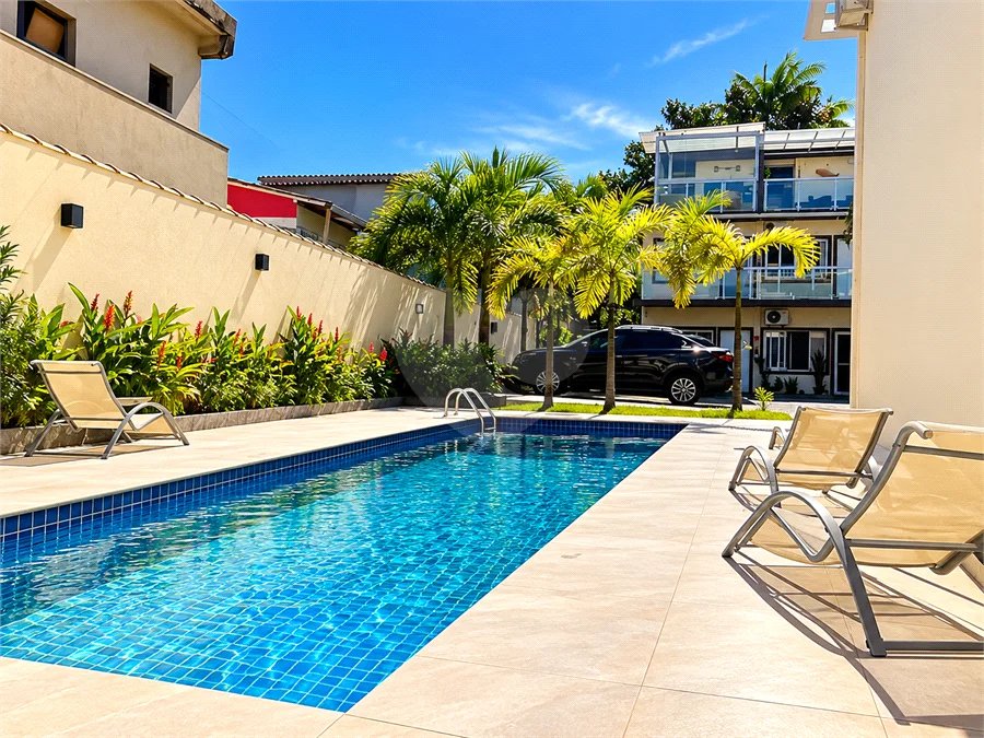 Casa à venda com 2 quartos, sendo 1 suíte, no condomínio Scarlatt, São Sebastião - SP