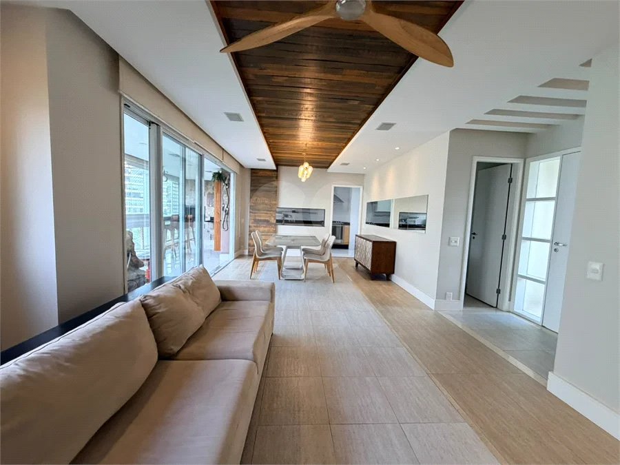 Apartamento à venda com 3 suítes em Vila Mariana, São Paulo, SP