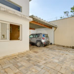 Casa à venda com 5 quartos, sendo 3 suítes, no condomínio Triplex, São Paulo - SP