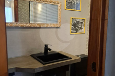 Apartamento moderno e mobiliado, 1 dormitório 1 banheiro, sala de star com varanda, cozinha americana, na Vila Olímpia.
