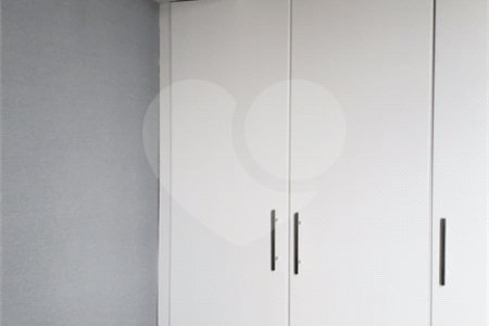 Apartamento à venda - Mooca.