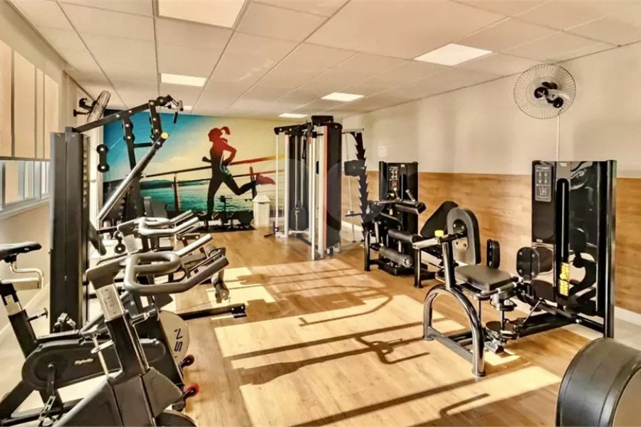 Apartamento com 2 quartos, 1 suíte, varanda gourmet, churrasqueira, lazer completo.