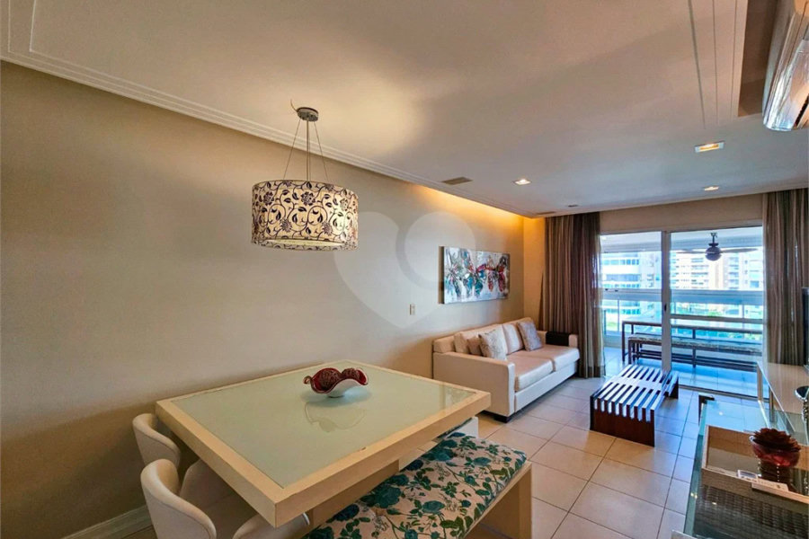 Apartamento à venda com 3 quartos, sendo 1 suíte,  em Riviera de São Lourenço, Bertioga, SP