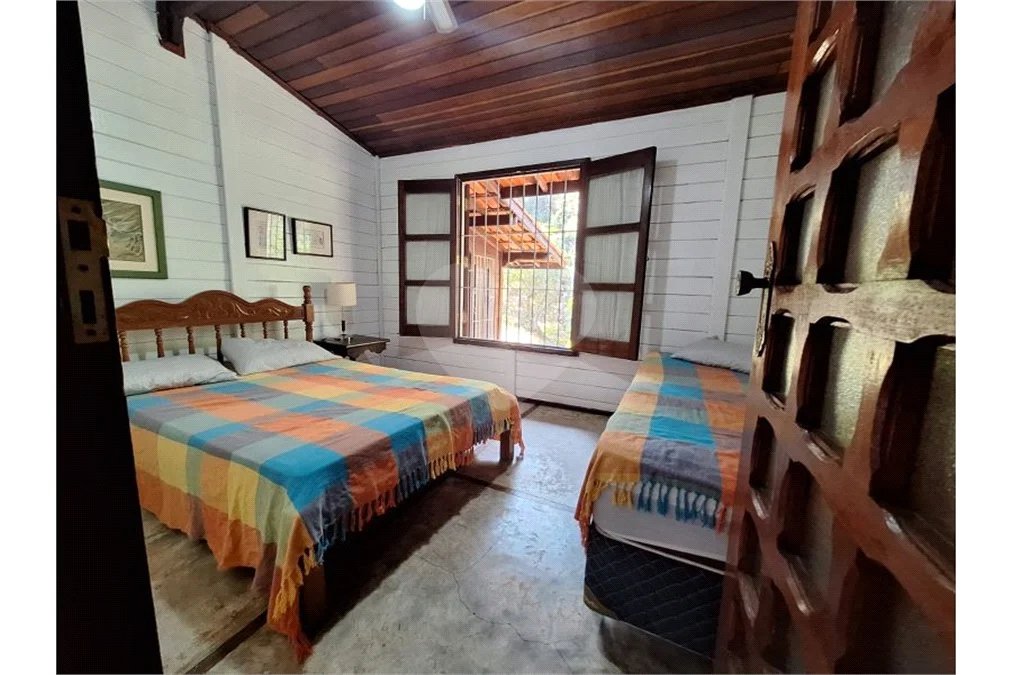 Sítio à venda com 3 quartos, sendo 1 suíte, em Gabriel Piza, São Roque, SP