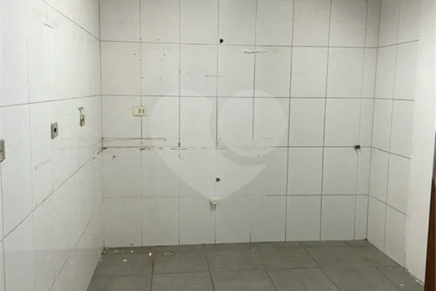 Prédio Comercial à Venda na Mooca – 394 m² de Área Construída