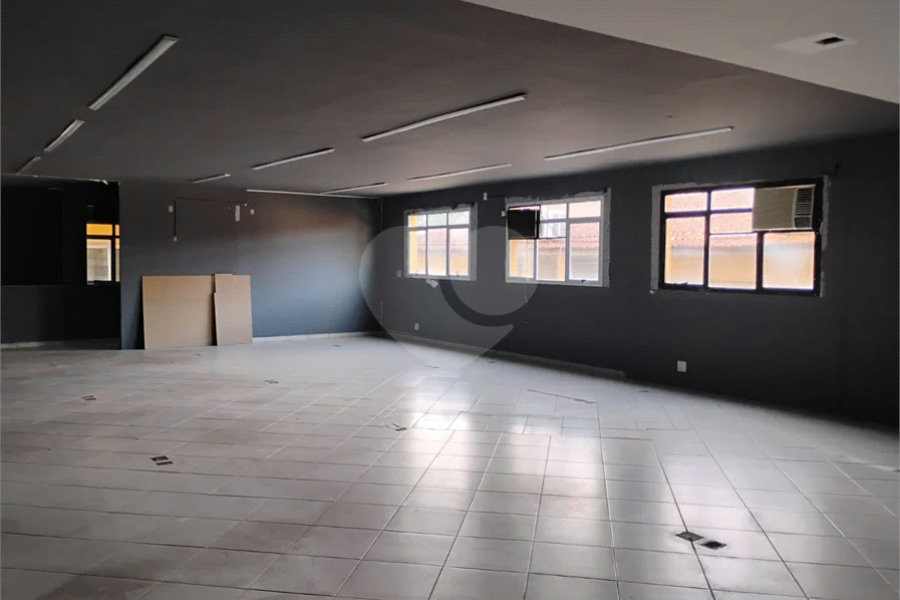 Aluga-se Galpão Comercial – Vila Santa Catarina | 540 m² de Área Útil