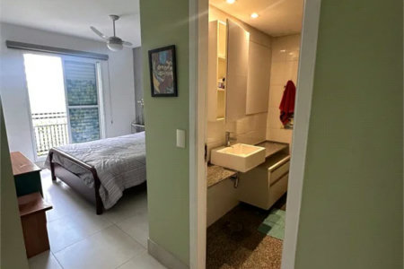 Casa à venda com 3 quartos, sendo 2 suítes, no condomínio Townhouse Village Morumbi, São Paulo - SP