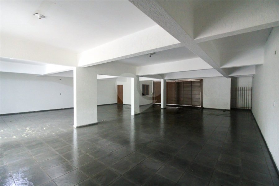 Casa térrea assobradada