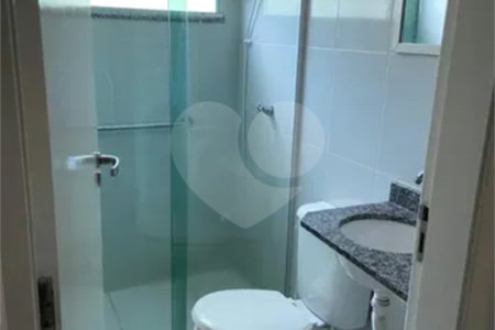 CASA EM CONDOMINIO 84M², 3 DORMITORIOS, 1 BANHEIRO, 2 VAGAS - BAIRRO CIDADE SALVADOR - JACAREÍ/SP.