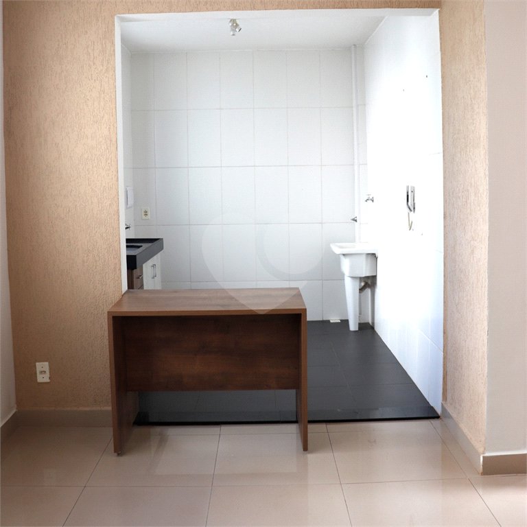 Apartamento com 2 dormitórios.