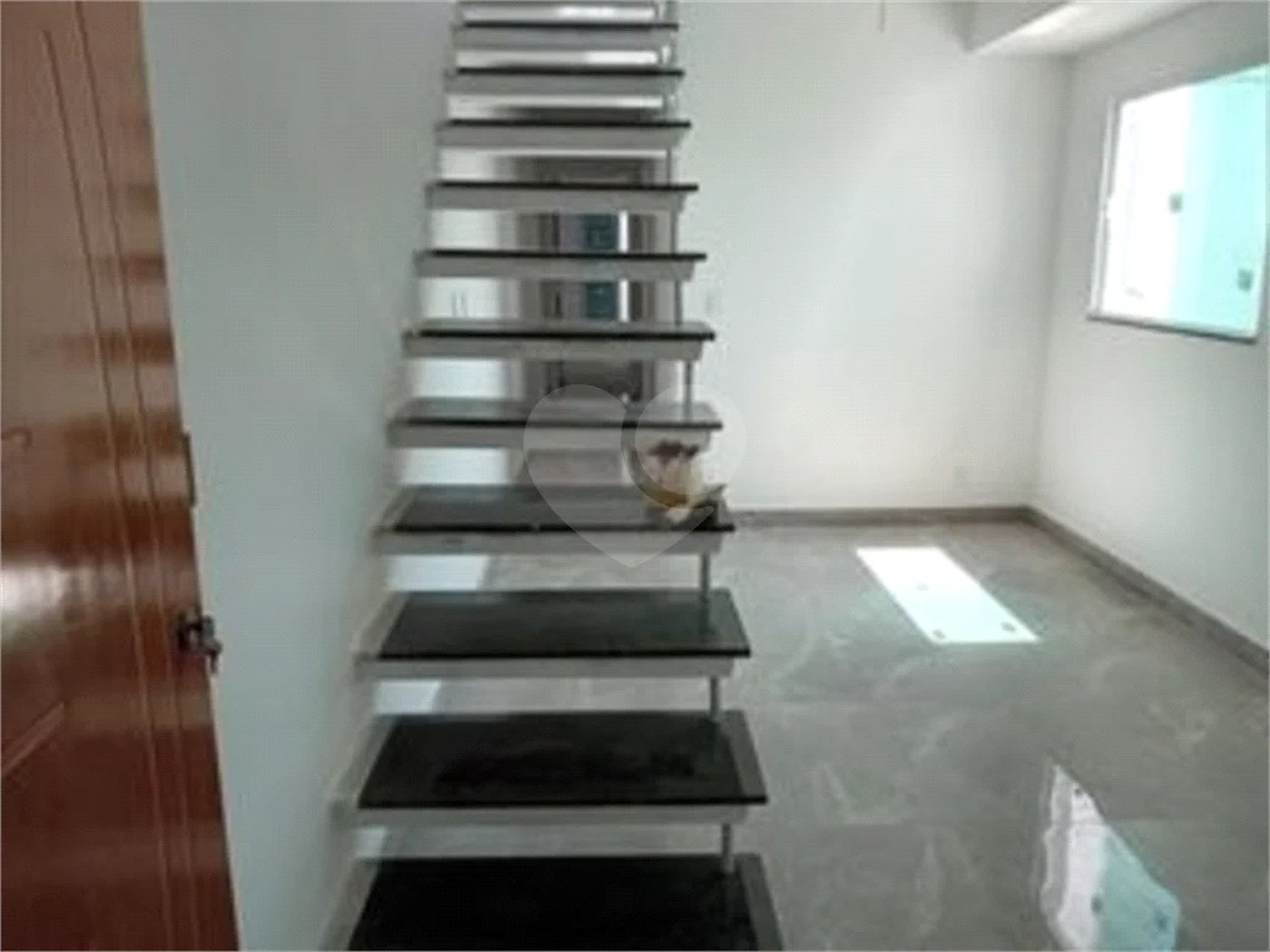 Apartamento com 140m² , 3 dormitórios , sendo 1 suíte , 2 vagas , á venda na Vila Pires , em Santo André.