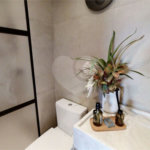 Apartamento novo com 02 Dormitórios e uma Suíte.